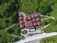 أبانت كارتال يوفاسي هوتل فنادق في Dereceoren