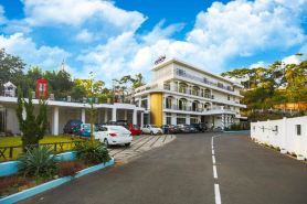 La Nicholas Lake View by Summit Hotels