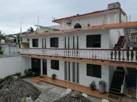 Hotel QP ó "Quinta Paquita" Hotels near Chachalacas extreme