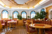 Hotel Cristina Hotels in Carisolo