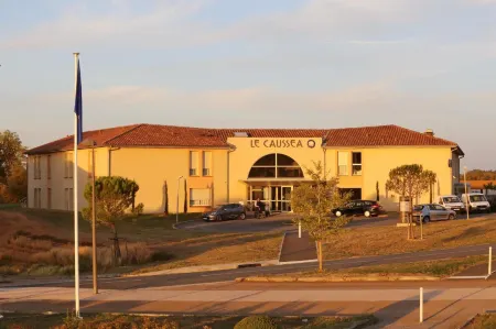 The Originals City Hôtel le Causséa Castres Отели в г. Ле-Марти