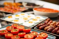Holiday Inn DARLINGTON - NORTH A1M, JCT.59 by IHG - breakfast
