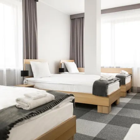 WAW Hotel Airport Okęcie Отели рядом с достопримечательностью «Влохи»