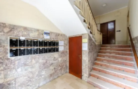 Joivy Bright 3-Bedroom Apartment in Santa Margherita