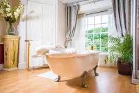 Self Catering Accommodation, Cornerstones, 16th Century Luxury House Overlooking the River Hotels in Llangollen