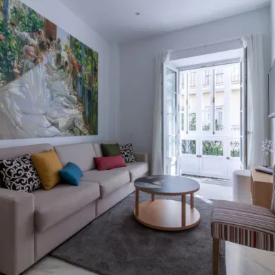 Casa Gloria Apartments カルトゥーハ修道院周辺のホテル