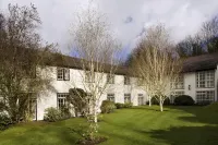 Sunday Box Hill Burford Bridge Hotel Hotels in 