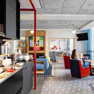 Hôtel Mercure Rennes Centre Parlement Dining/Meeting Rooms