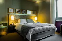 Logis Hôtel Tante Yvonne & Son Restaurant Semi-Gastronomique - Lyon Nord Hotel di Chazay-d'Azergues