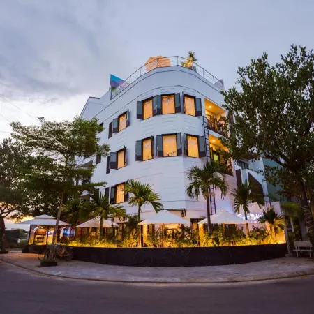 Quang Vinh Apartment and Hotel Hoi An