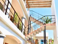 Carri Surf Studio Hotels near Playa Coral