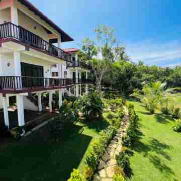 Ashansa Lagoon Resort Hotel Exterior