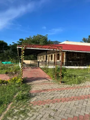By the River by LexStays Hotels near Singara