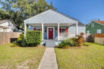 1 Mi to Beach: Newly Renovated Gulfport Gem!