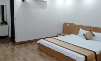 Ánh Trăng Hostel LS - by BAY LUXURY
