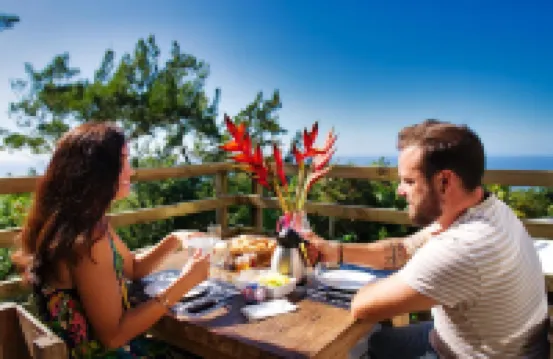 泡泡圓頂村酒店