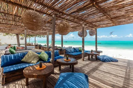 B4 Boutique Отели в г. Paje