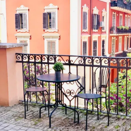 Eccelso Suites Отели рядом с достопримечательностью «Пьяцца дель Пополо»