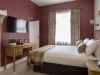 Balmoral Arms Hotels in Ballater