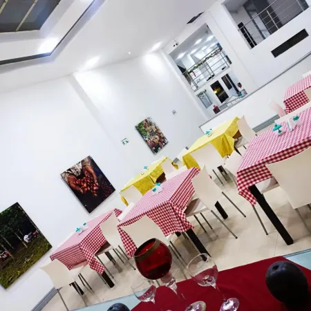 Hotel Armenia Lions