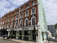 Elysee Hyde Park Hotels near The Serpentine