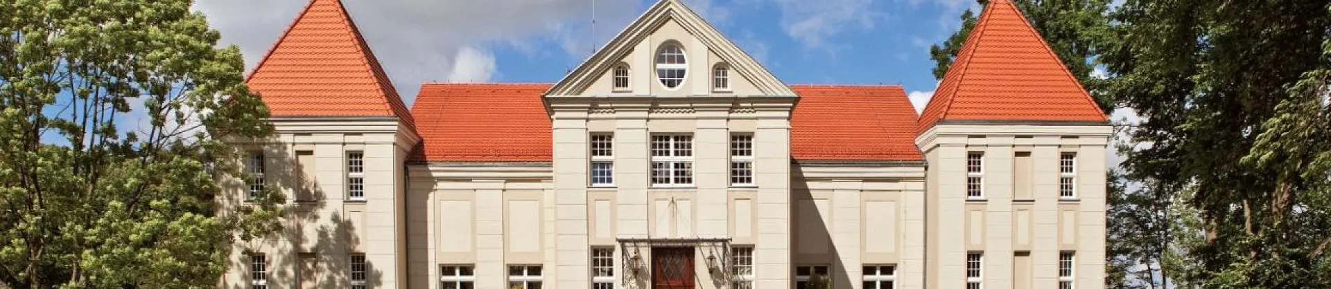 Hotels with Villas