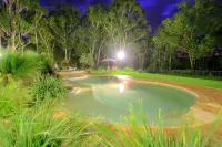 Port Stephens Koala Sanctuary - Strand