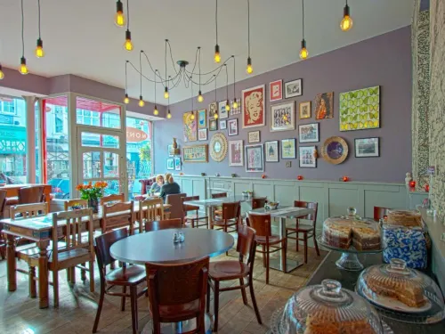 Monties Guest House - Adults Only - 3 Sao