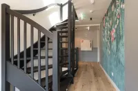 Hof Van Holland Hotel
