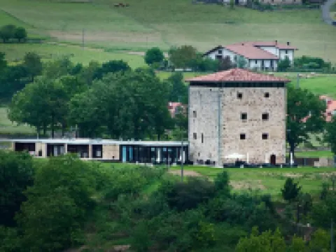 Hotel Restaurante Torre Zumeltzegi Hoteles en Oñate
