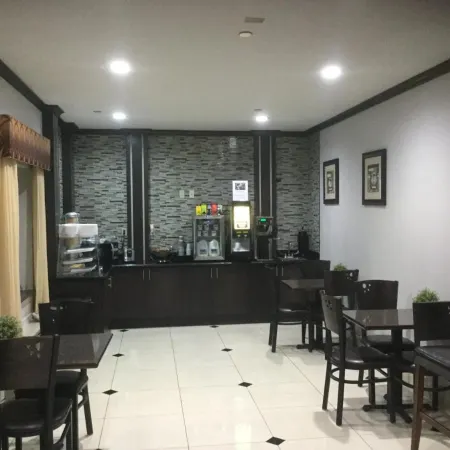 Muskogee Inn and Suites