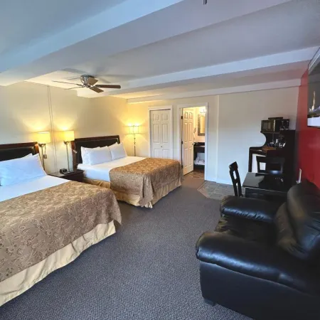Bayshore Waterfront Inn