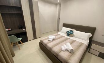 8. B&B Terr..