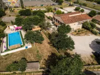 Hotel Carina-Très Grande Piscine-Local à Vélo