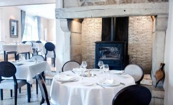 Le Victor Hugo - Hôtel et Restaurant - Logis Hôtels