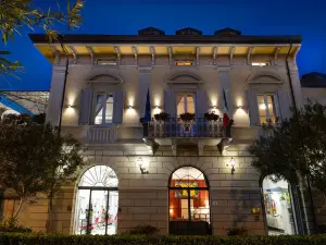 Hotel Palazzo Guiscardo Pietrasanta