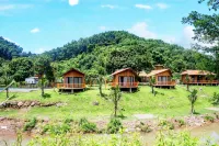 Little Bee House Hotels in Luong Son