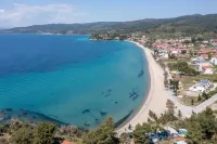 Acropol Golden Suites