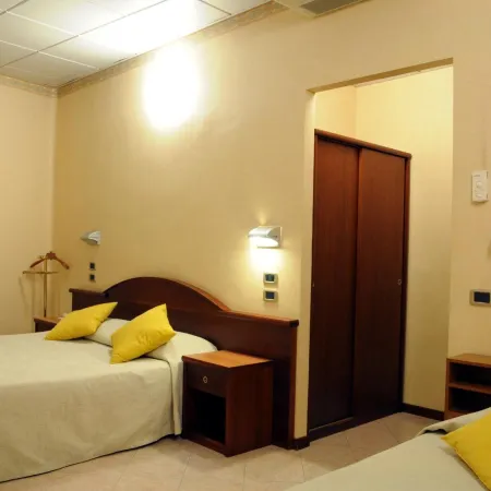 Hotel Button