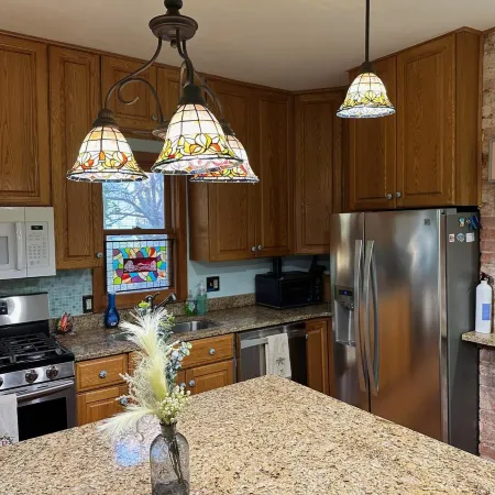 Inn on Fox Meadow - Spacious Victorian Inn