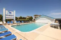Dolphin Oceanfront Motel - Nags Head - Beach