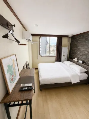 Self Hotel Hanabi - Apartments