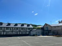Resort Inn North Country - parking
