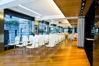 Hotel Inffinit Hôtels à : Vigo