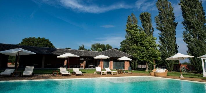 Agriturismo Tenuta "Il Cigno" Отели в г. Павия