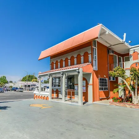 Aqua Venture Inn