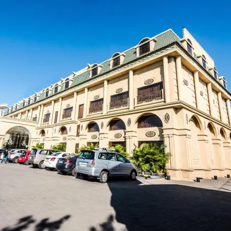 Golden Chariot Vasai - Hotel and Spa