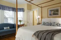 Brass Lantern Inn Hotel di Nantucket