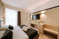 Grand Hotel la Chiusa di Chietri Hotels in 