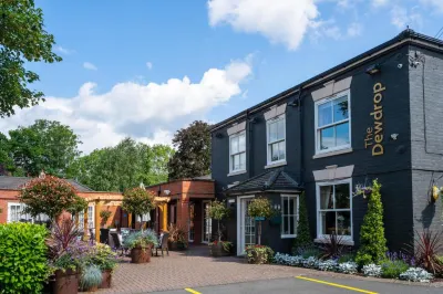 The Dewdrop Inn Hotels near The Grotto & Sabrina